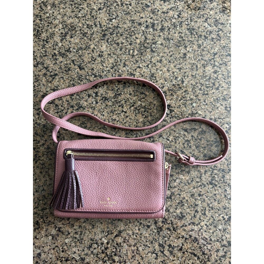 Kate Spade Chester Street Avie Crossbody Bag